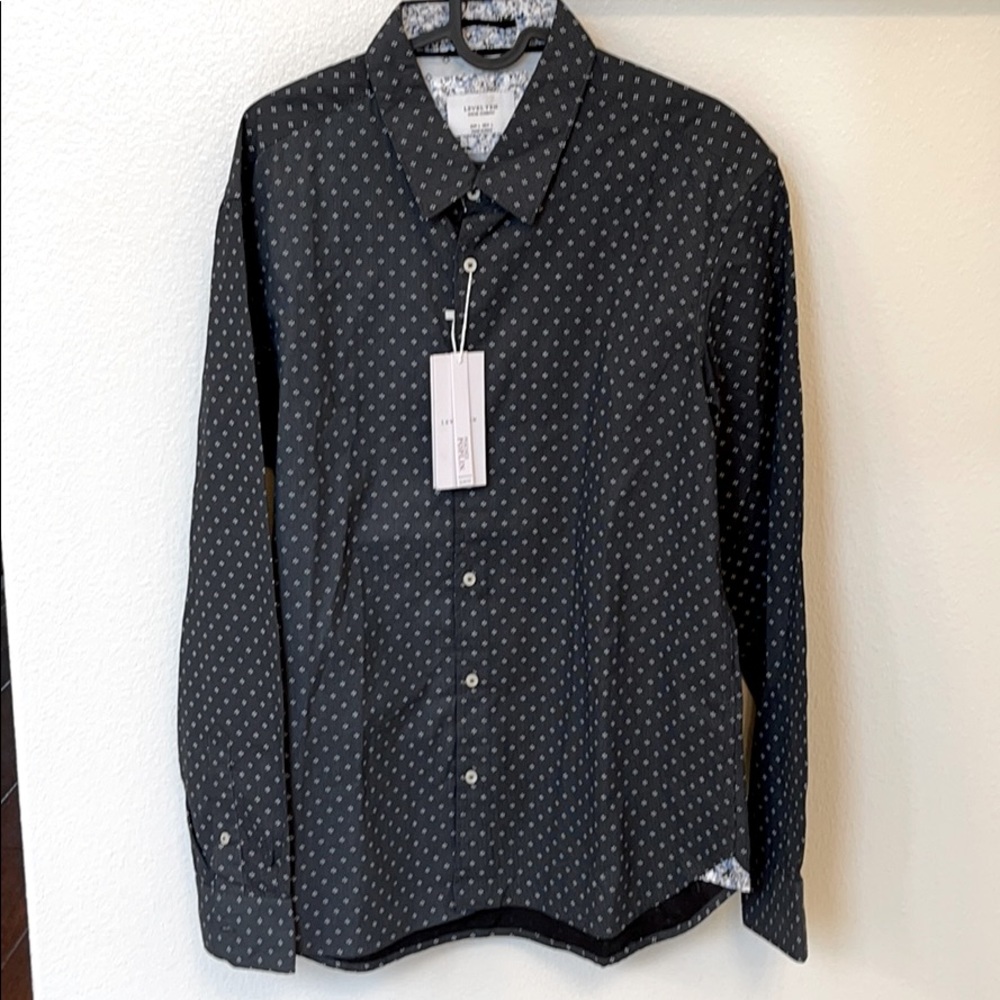Level 10 men’s button down shirt